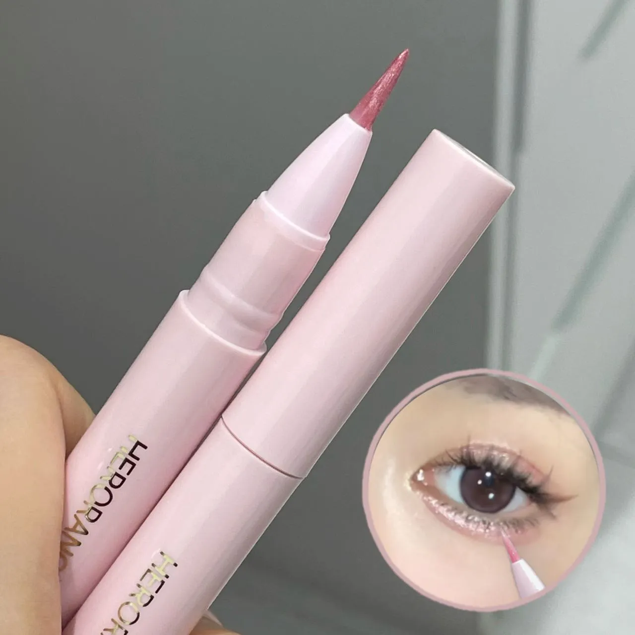 Herorange Glitter Shimmer Eyeliner Pen Penyerlah Berkilauan untuk Pen Solek Ulat Sutera Cairan Licin Bawah Mata — image 4