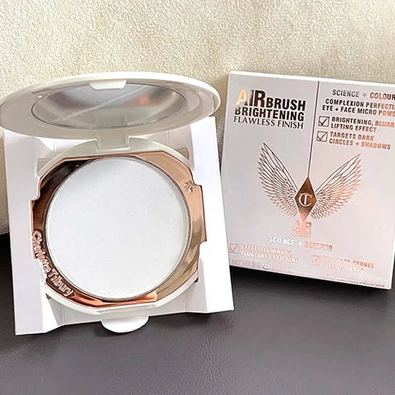 Charlotte Tilbury CT – ensemble de maquillage, hydratant pour les lèvres au collagène léger, poudre pressée pour une finition impeccable, fard à paupières quatre couleurs — image 19