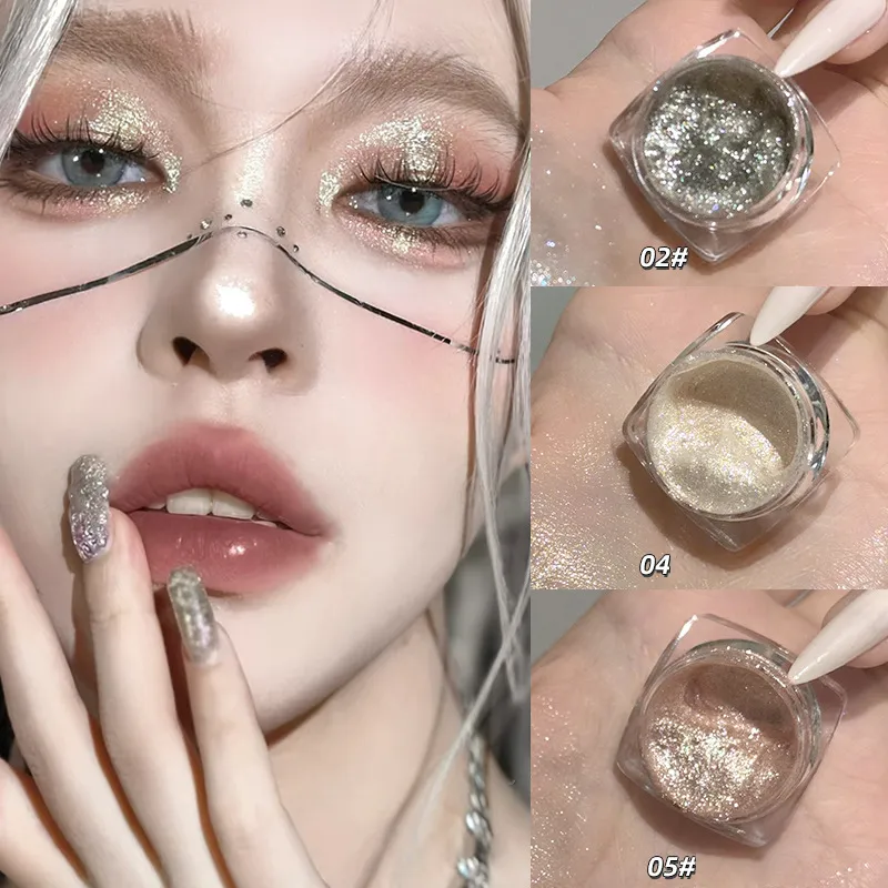 Fard à paupières unique – Finitions ultra scintillantes, mates soyeuses et nacrées lumineuses pour un maquillage quotidien audacieux et délicat des yeux. — image 3