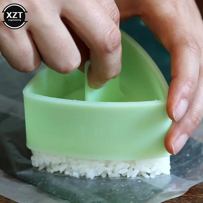 Creativ Acuan Sushi DIY Baharu Onigiri Rice Ball Tekan Makanan Segi Tiga Acuan Pembuat Sushi Kit Sushi Kit Dapur Jepun Aksesori Bento — image 8