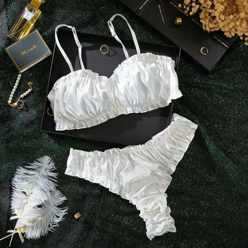 Minimalistisches Rüschen-Dessous-Set, sexy einfarbiger BH, Höschen, bequeme Alltagskleidung, Damenunterwäsche, INS-Stil, elegantes BH-Set