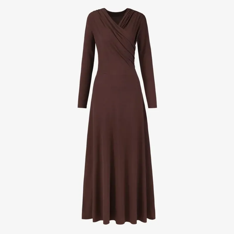 AS SS26 Abito avvolgente, elegante e fluido. Maxi abito in tessuto leggero che valorizza gli abiti eleganti della donna — image 9