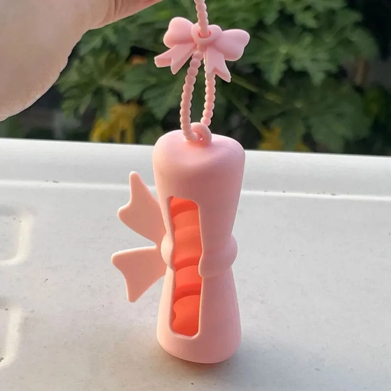 Bow Candy Peanut Shape Silikon Penutup Gincu Rantai Kunci Beg Simpanan Gincu Warna Pepejal Pemegang Balsem Bibir Ringan — image 10