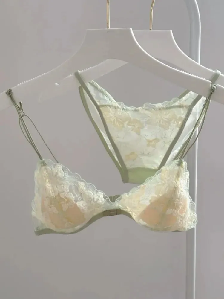 Set reggiseno di pizzo trasparente super sexy scava fuori senza ferretto triangolo francese bralette e mutandine donna hot lingerie 2026 moda — image 1
