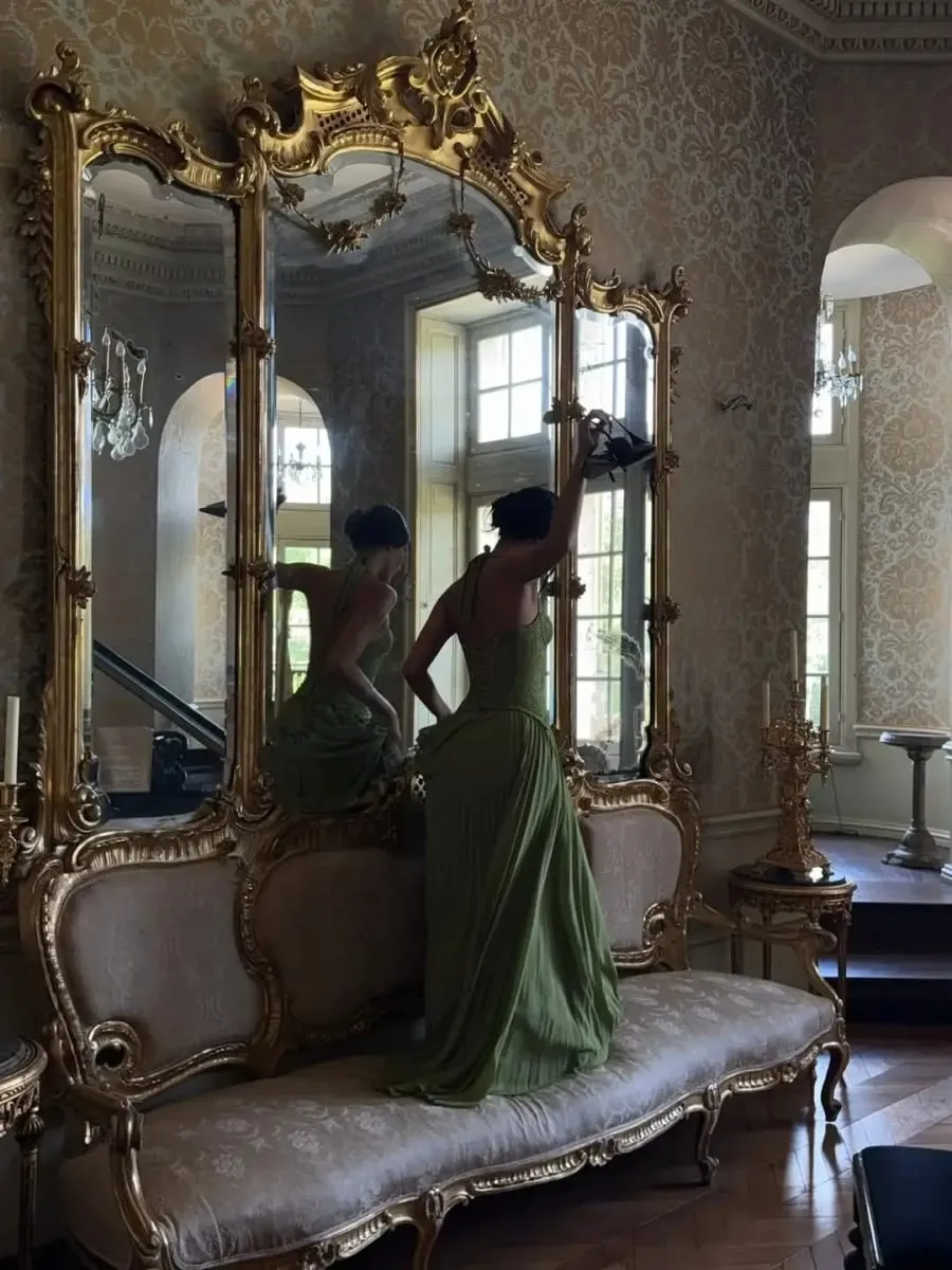 Abito lungo con corsetto a lisca di pesce verde, maxi abito da donna, senza schienale, con spalle scoperte, collo a cuore pieghettato, abito sottile da donna, abito da festa di Natale — image 5