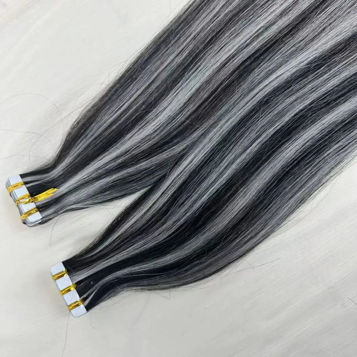 Nastro adesivo all'ingrosso europeo a doppio disegno nelle estensioni Nastro Remy allineato con cuticole invisibili nelle estensioni dei capelli 100% capelli umani — image 17