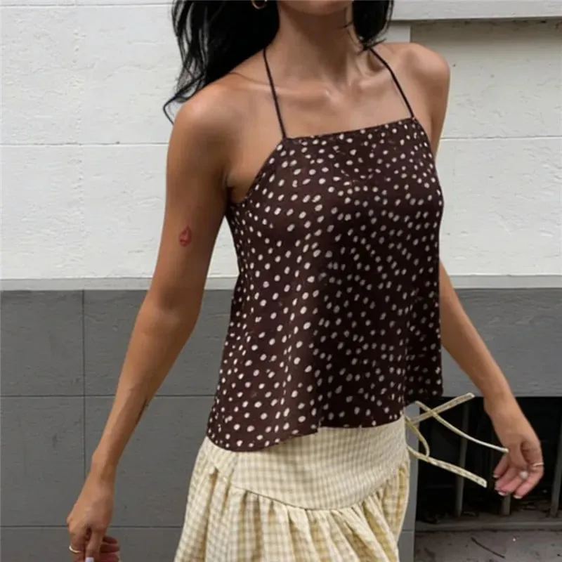 ผู้หญิง Polka Dot ชีฟอง Cami Top สปาเก็ตตี้ Crisscross Tie Backless ไม่สมมาตร Hanky Hem Cropped Camisole ฤดูร้อน Tank Top — image 2