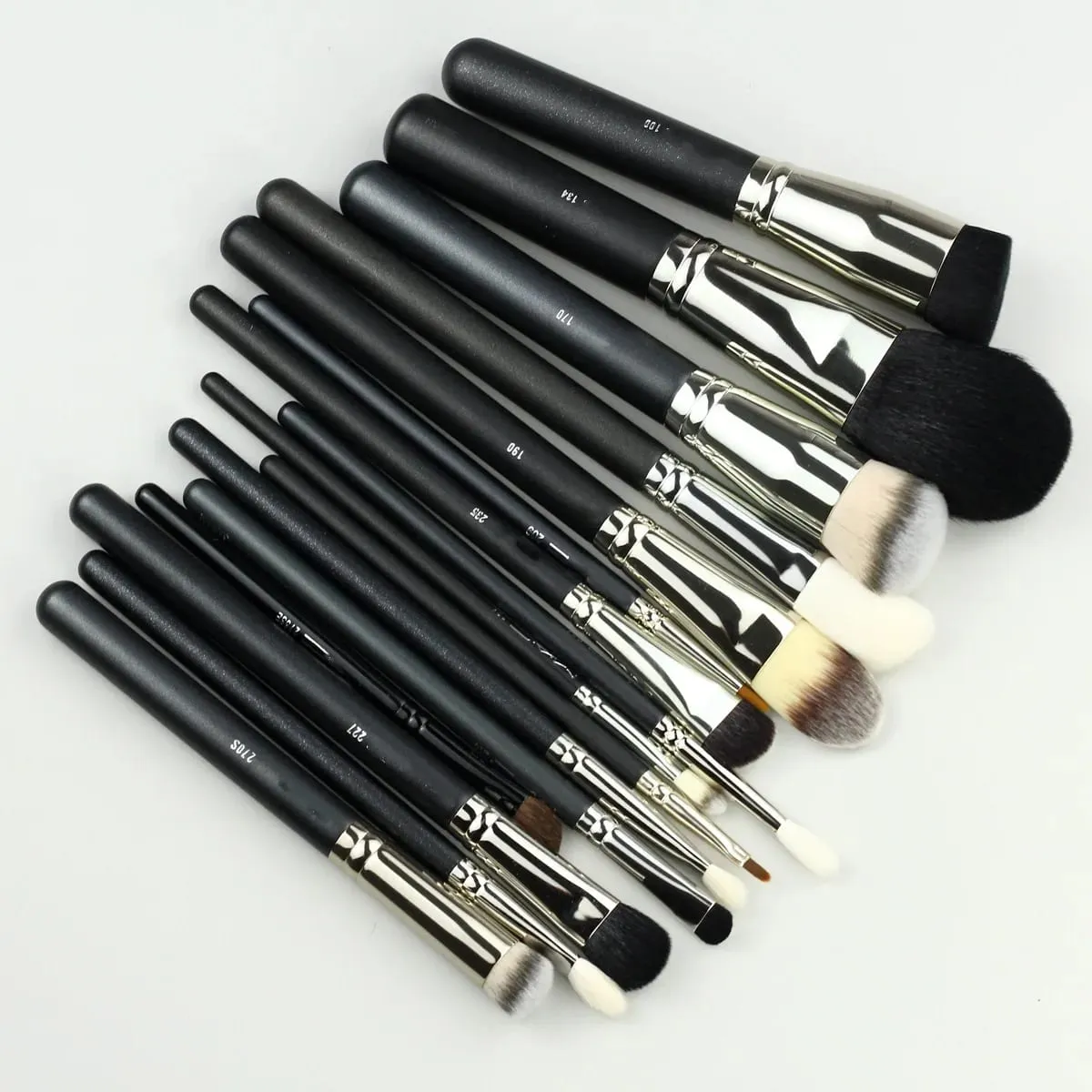 1 stück M serie Make-Up Pinsel Pulver Kontur Lidschatten Make-Up Pinsel Tier Haar Holz Griff Hohe Qualität Kosmetische Werkzeug künstler — image 2