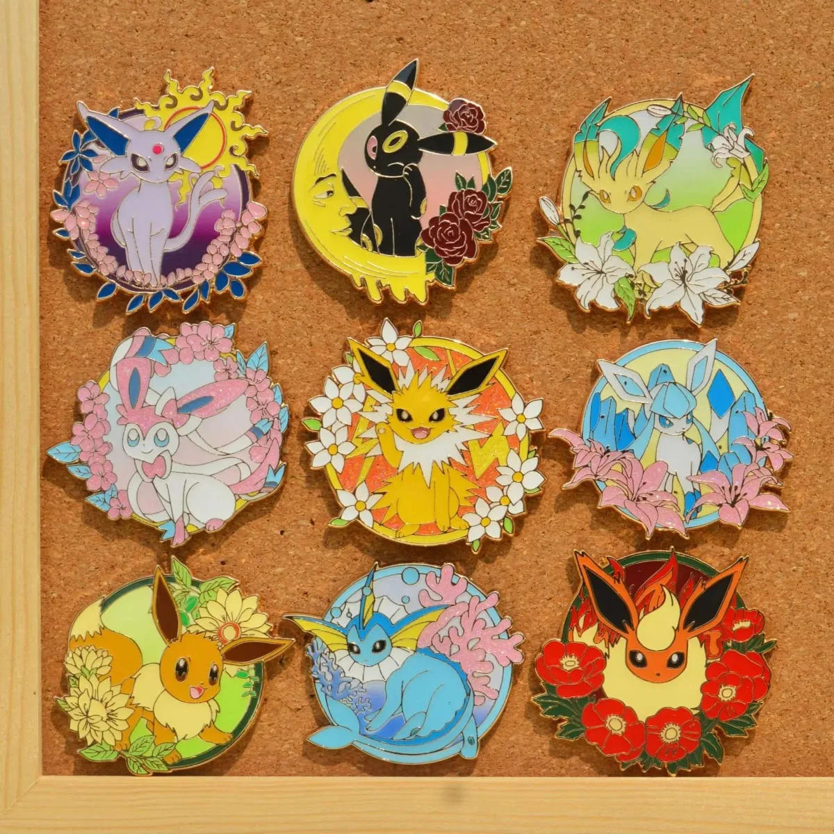 Pokemon Eeveelution Eevee Enamel Pin untuk Lencana Pakaian pada Ransel Lapel Pin Hiasan Hadiah Aksesori Barang Kemas Anime — image 1