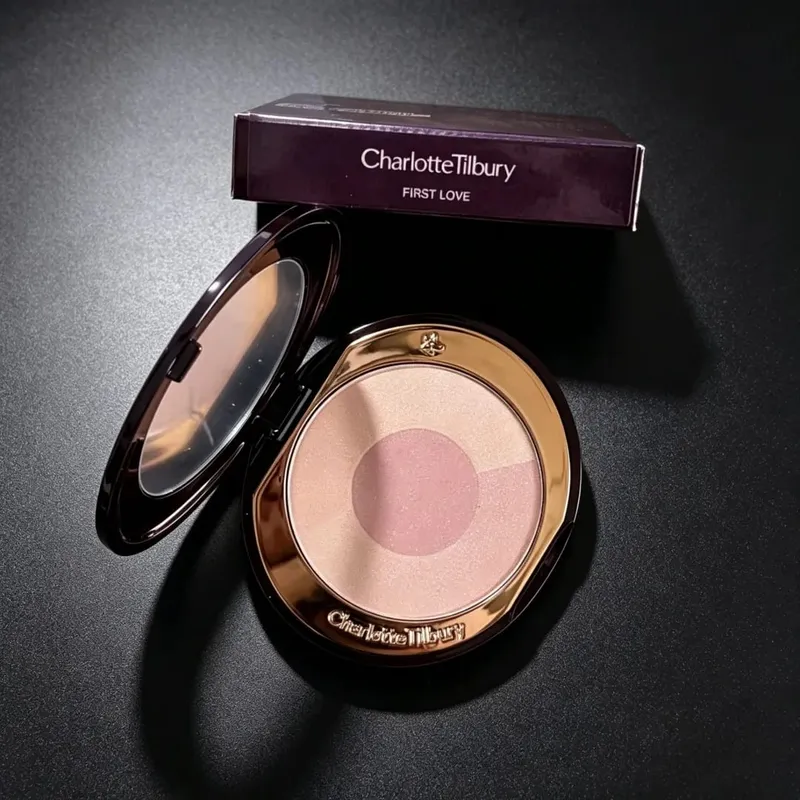 Charlotte Tilbury Setting Powder Compact Lip Gloss Foundation דו-גווני פלטת צלליות סומק קל משקל עדין עמיד לאורך זמן — image 14