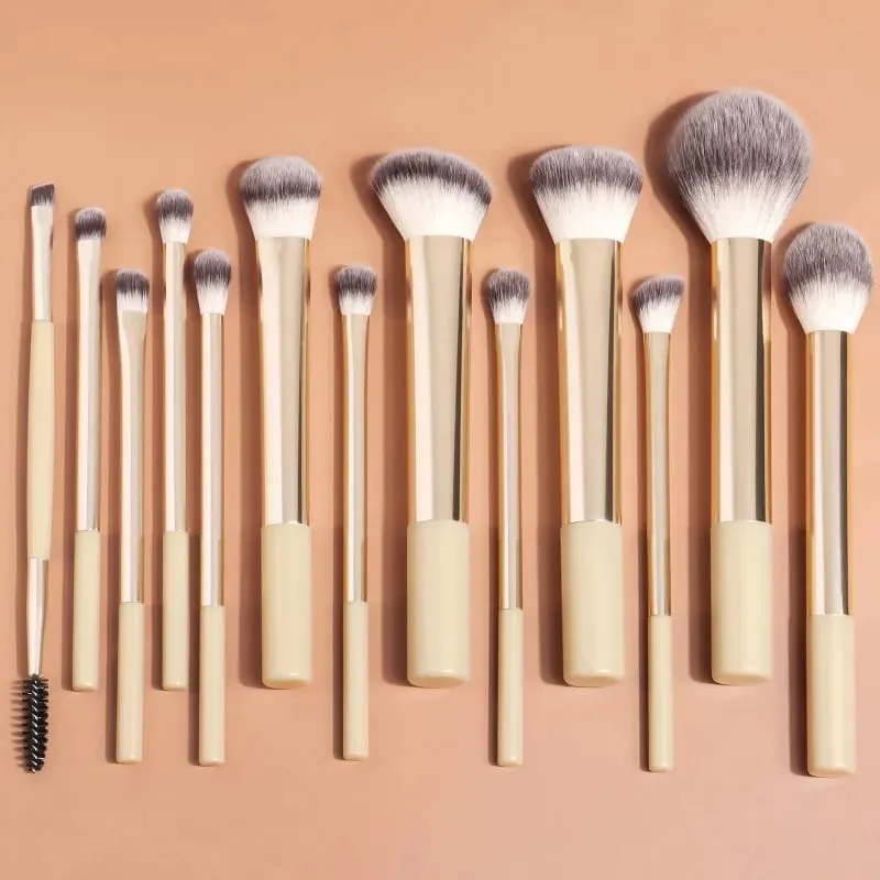 13dílná sada jemných nadýchaných štětců na make-up Make-up korektor s pudrovým pudrovým práškem na tváření obličejových stínů — image 6