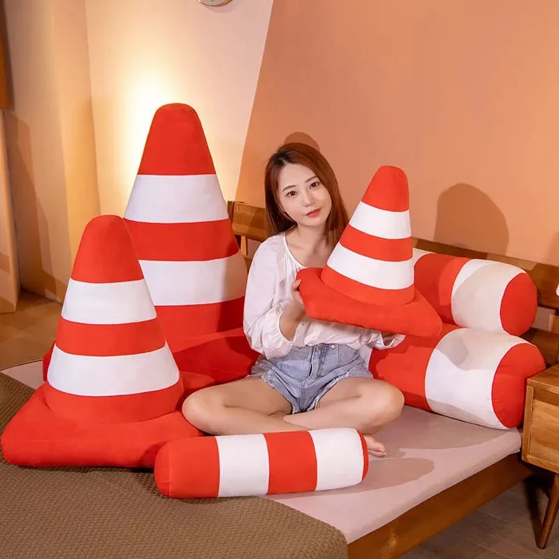 Bantal Mewah Kendaraan Simulasi Laris Mainan Pagar Jalan Penghalang Jalan Kreatif Boneka Lembut untuk Dekorasi Rumah Bantal Tidur Properti — image 2