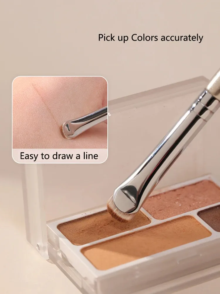 1 stk buet eyeliner make-up børster Precision eyeliner makeup børste Øjenlåg Aegyo Sal Skarp tynde små øjne kosmetiske værktøj — image 1