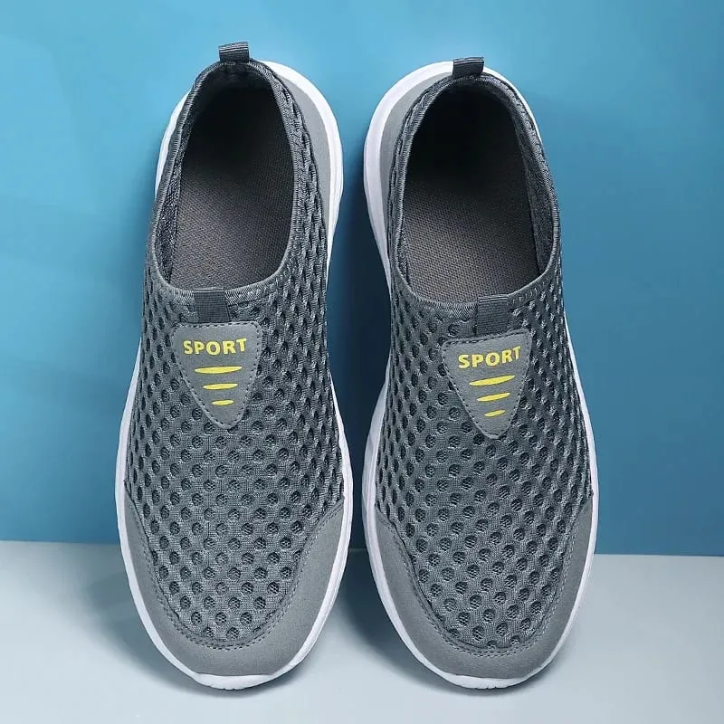 Breathable Men's Casual Sneakers Lightweight Men Vulcanized Shoes Outdoor Male Loafers Soft Big Size Casual Shoes Non-slip Flats — image 3
