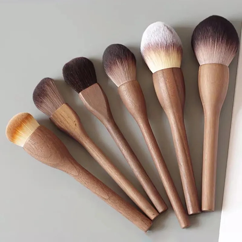 วอลนัทไม้ Handle แปรงแต่งหน้า Loose Powder Foundation Blush Contour แปรง Super Soft ความหนาแน่นสูงแต่งหน้าเครื่องมือแปรง — image 1