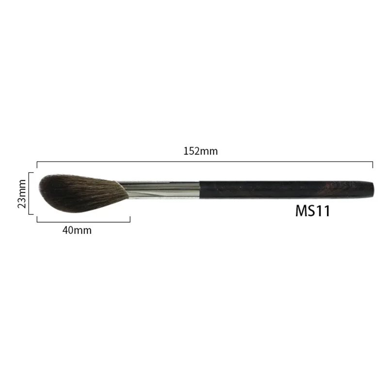 Profesionální ručně vyrobený štětec na make-up 1PC štětec na zvýrazňování tvářenek Štětce na make-up s měkkými kozími srstmi Saikoho s ebenovou dřevěnou rukojetí