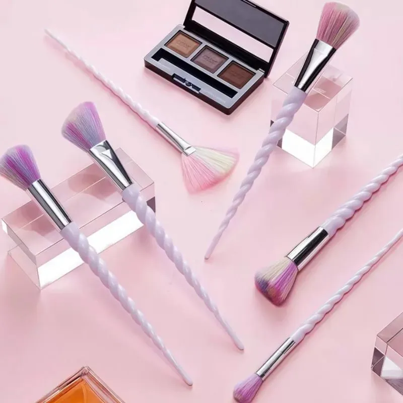 สีสันชุดแปรงแต่งหน้า 10 ชิ้นคริสตัล Handle คอนซีลเลอร์แปรงสุขภาพความงามเครื่องมือเครื่องสำอาง Make Up Tools — image 6