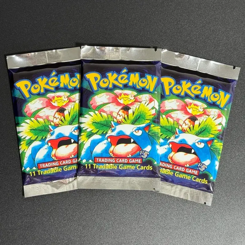 1ST Edition ชุดฐาน 1999 Booster Pack TCG ชุดฐานไม่จำกัดการ์ดเกม Pokemon Charizard Blastoise Venusaur PTCG สะสม — image 12