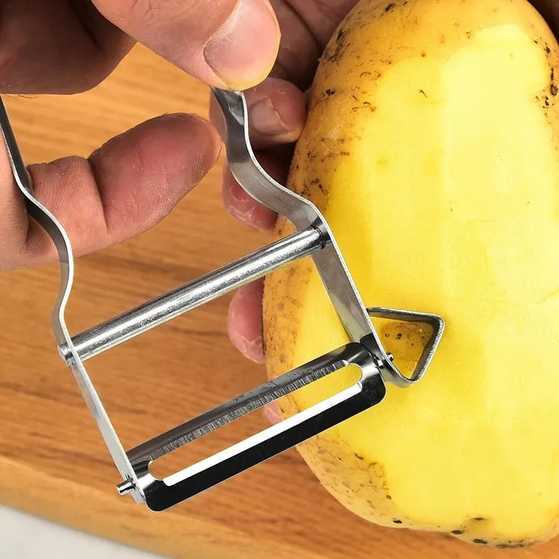 1 ชิ้นสแตนเลสสตีล Peeler ผักผลไม้ Peeler เครื่องตัดมันฝรั่งแครอท Peeler หลายฟังก์ชั่นอุปกรณ์ครัว — image 4