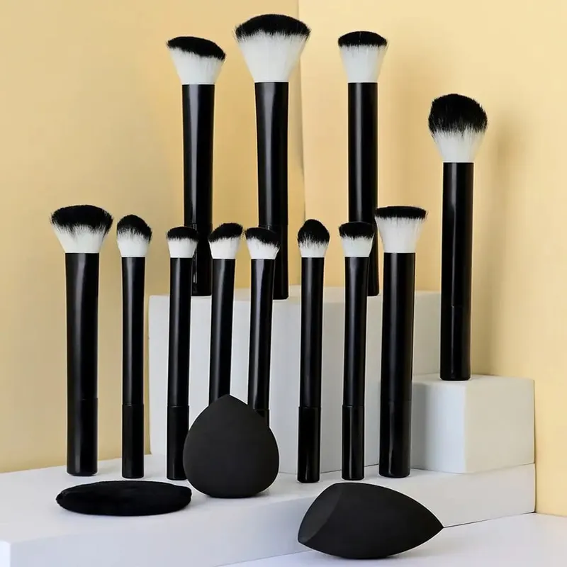 15Pcs 메이크업 브러쉬 세트 소프트 페이스 아이 코스메틱 브러쉬 뷰티 스펀지 파우더 퍼프 메이크업 도구 키트 완료 — image 8
