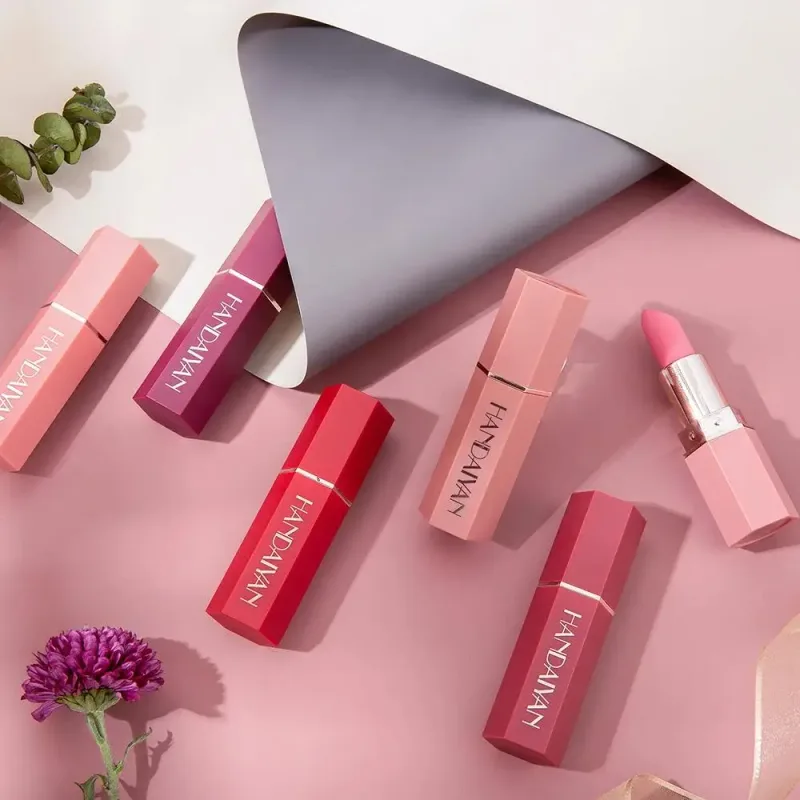 Moisturizing Matte Lipstick 6 Shades Long Lasting Non Transfer Nude Lip Gloss HANDAIYAN Cosmetics For Ladies — image 6
