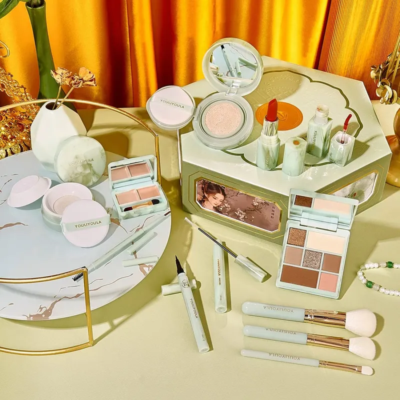 Set Solekan Angin Segar Pesona Purba Set Lengkap Kosmetik Kotak Hadiah Solekan Gaya Cina Hadiah Percutian dengan Set Berus Solek — image 4