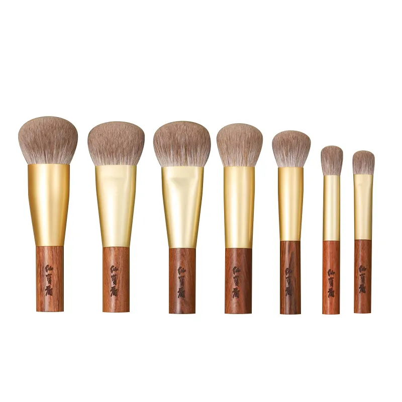 Weasel – pinceau de maquillage professionnel en poils de chèvre, pour fond de teint liquide, Blush, fabriqué à la main, manche court en bois de rose, 1 pièce — image 1