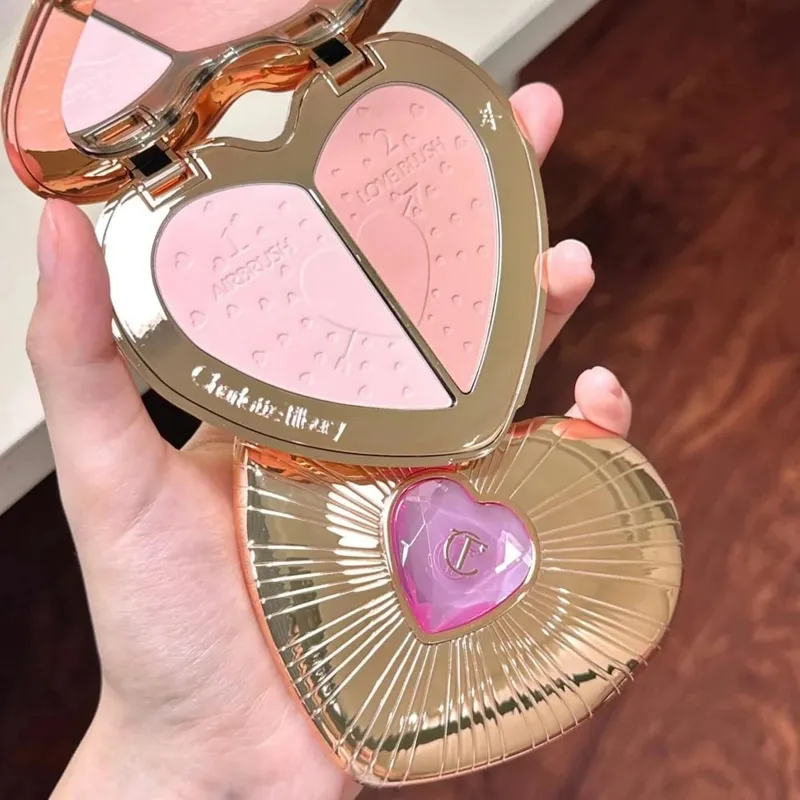 Charlotte Tilbury Dual-Color Blush Concealer Cushion Zartes und geschmeidiges, aufhellendes und feuchtigkeitsspendendes, kaschierendes, langanhaltendes Make-up — image 4