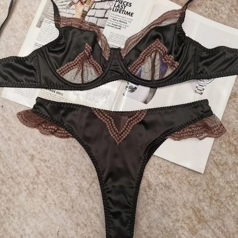 Parisian Lingerie Set | Chantilly Lace & Mesh Cutouts | EU 85B Support | Effortless French Slimming Underwire Sexy Bras