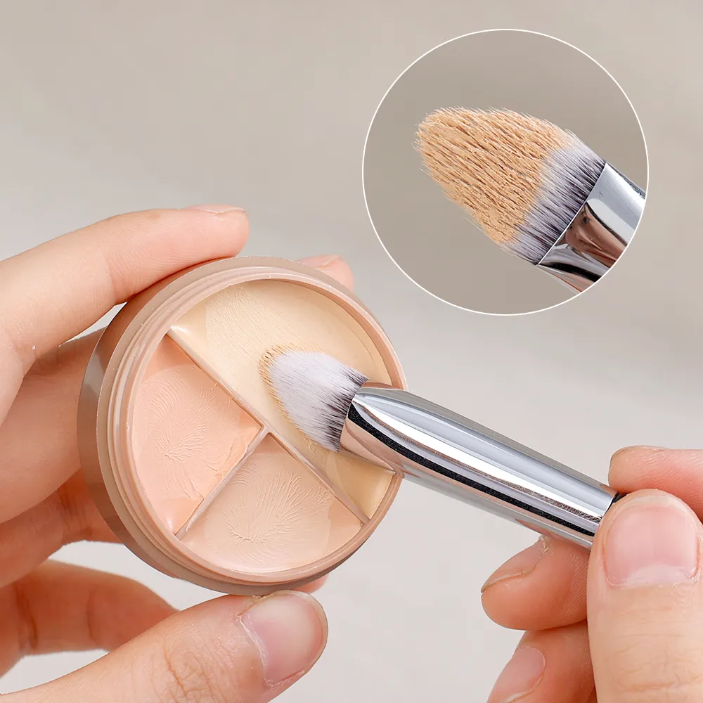 1 ชิ้นสามเหลี่ยมกรวยคอนซีลเลอร์แปรง Lacrimal Sulcus Cover Dark Circles คอนซีลเลอร์แปรงแต่งหน้า Professional เครื่องมือแต่งหน้าความงาม — image 5