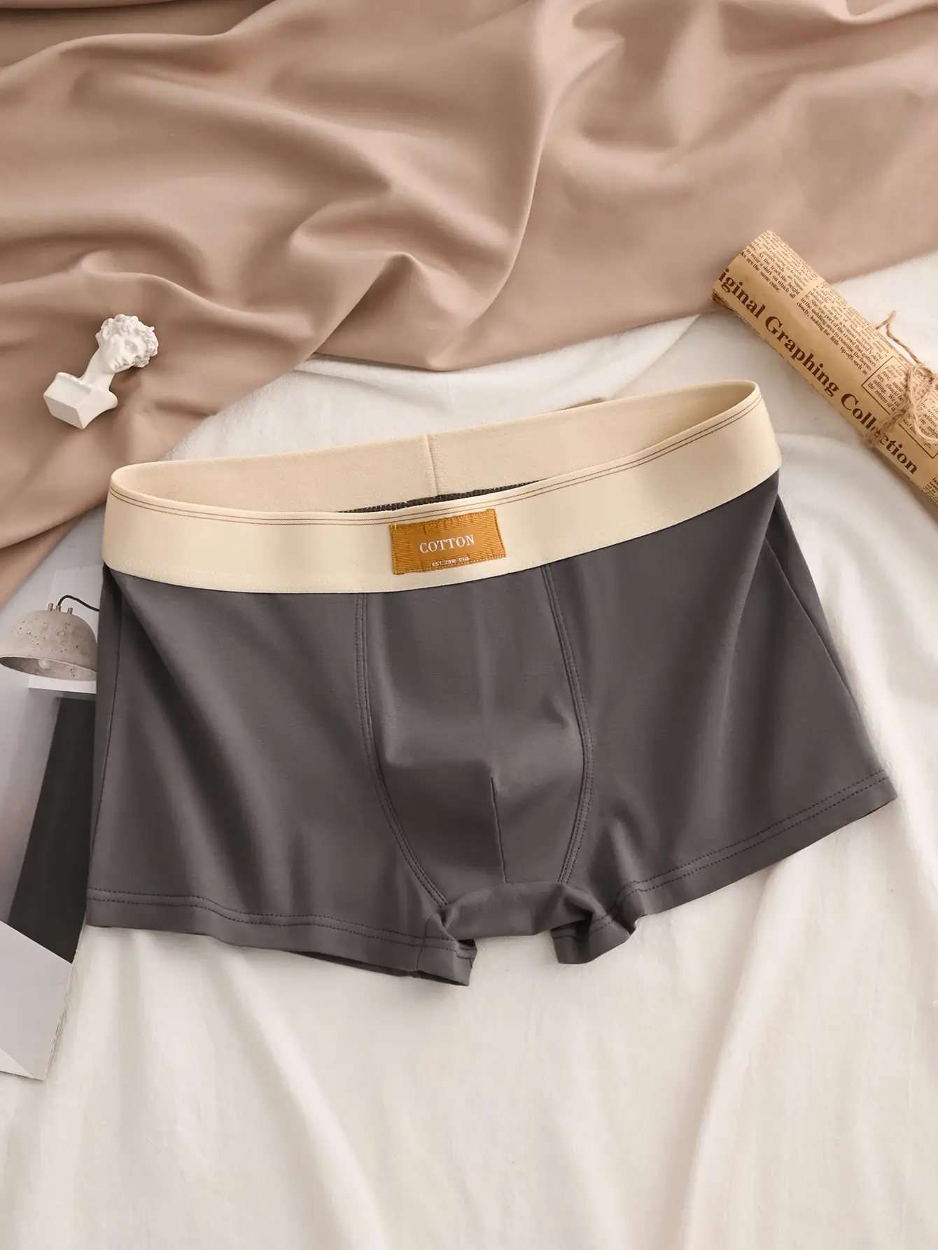 Boxer da uomo in cotone di alta qualità 3 pezzi Boxer sportivi morbidi e sani Casual alla moda Pantaloncini da uomo alla moda Biancheria intima — image 2