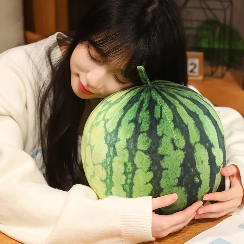Bantal Pelukan Semangka Simulasi 3D Mainan Mewah Lembut Semangka Panjang Bulat Bantal Sofa Buah Cocok untuk Hadiah Rumah Anak-anak — image 6