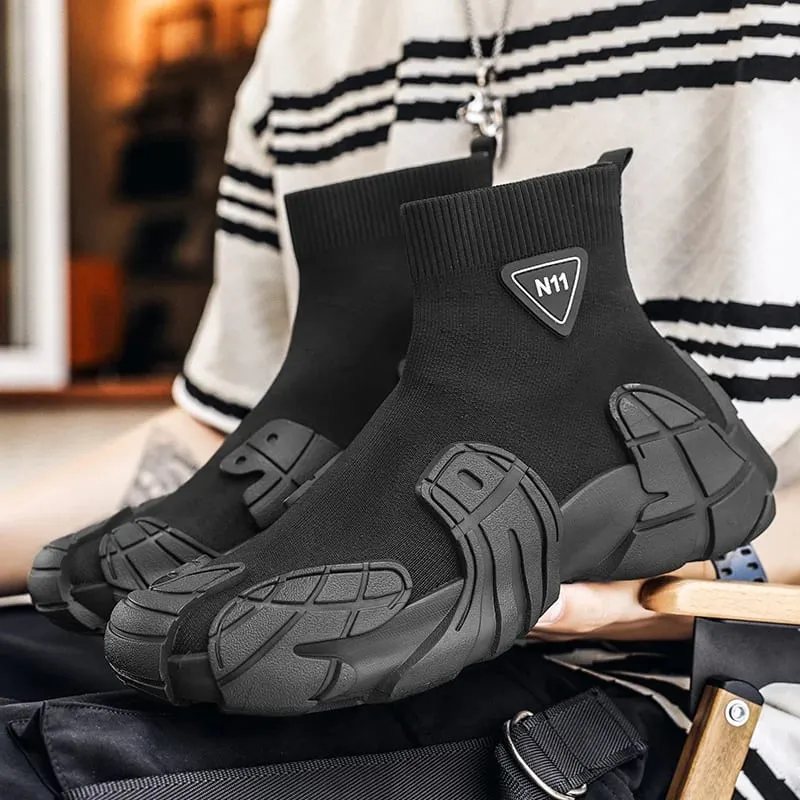 Stivali casual da uomo per esterni Stivali invernali firmati Scarpe da ginnastica morbide Calzini da uomo traspiranti Scarpe slip on scarpe sportive da passeggio leggere e piatte — image 2