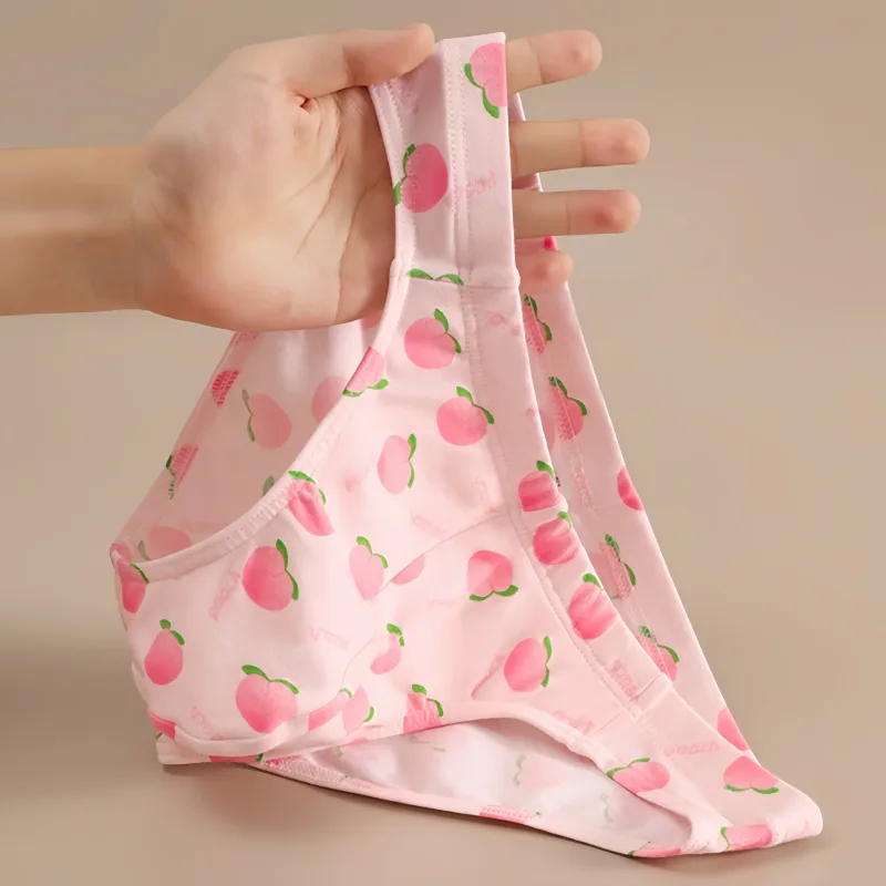 Confezione da tre slip da uomo comodi e delicati sulla pelle, in cotone con stampa di frutta, carini e personalizzati, biancheria intima casual traspirante a vita bassa per giovani uomini — image 4