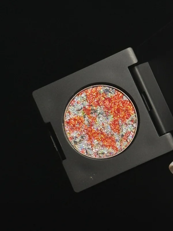 Single Mixed Color Eyeshadow Chameleon Fine Sparkle Pearl Brightener Eye Shadow Portable Eye Makeup — image 12