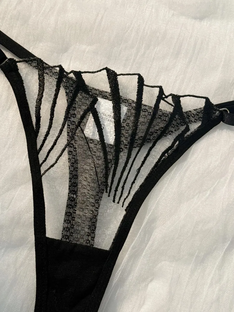 Set Pakaian Dalam Jaring Tipis Sulaman Daun Hitam Bra Berwayar & Seluar Dalam Wanita Seksi Boleh Laras ZA824058 — image 6