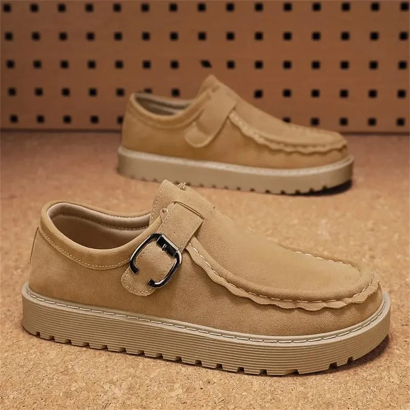 Loafers Kasual Suede Beige Lelaki dalam Saiz Besar Kasut Berjalan Tak Licin Bertapak Tebal Selesa Kasut Bergaya dan Bergaya 2025 — image 2