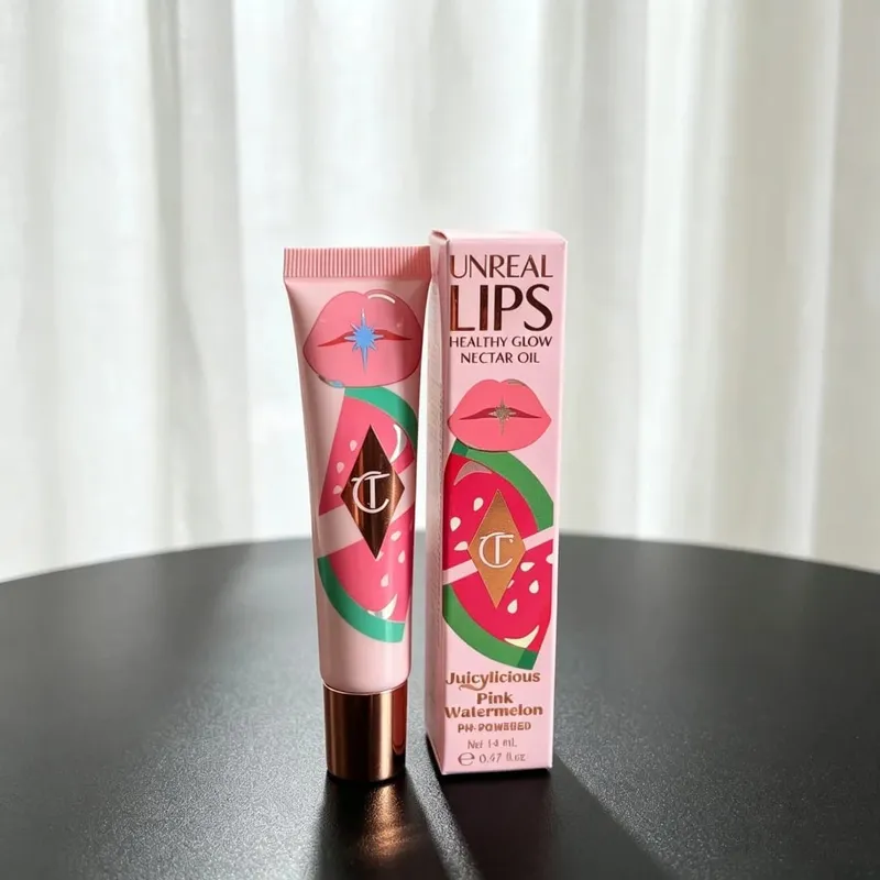 Charlotte Tilbury Lipgloss, feuchtigkeitsspendend, feuchtigkeitsspendend, seidig, Peeling, langanhaltend, kaschierend, Alltagskosmetik, mit Verpackung — image 11