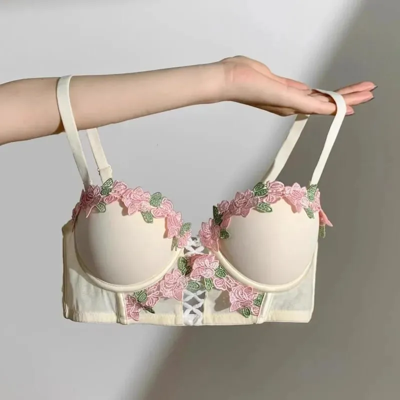 빅토리아 시대 속옷 세트 - 섬세한 크림색 브라렛, 꽃무늬 스티치 복고풍 스윗하트 네크라인으로 작은 가슴의 우아함을 선사