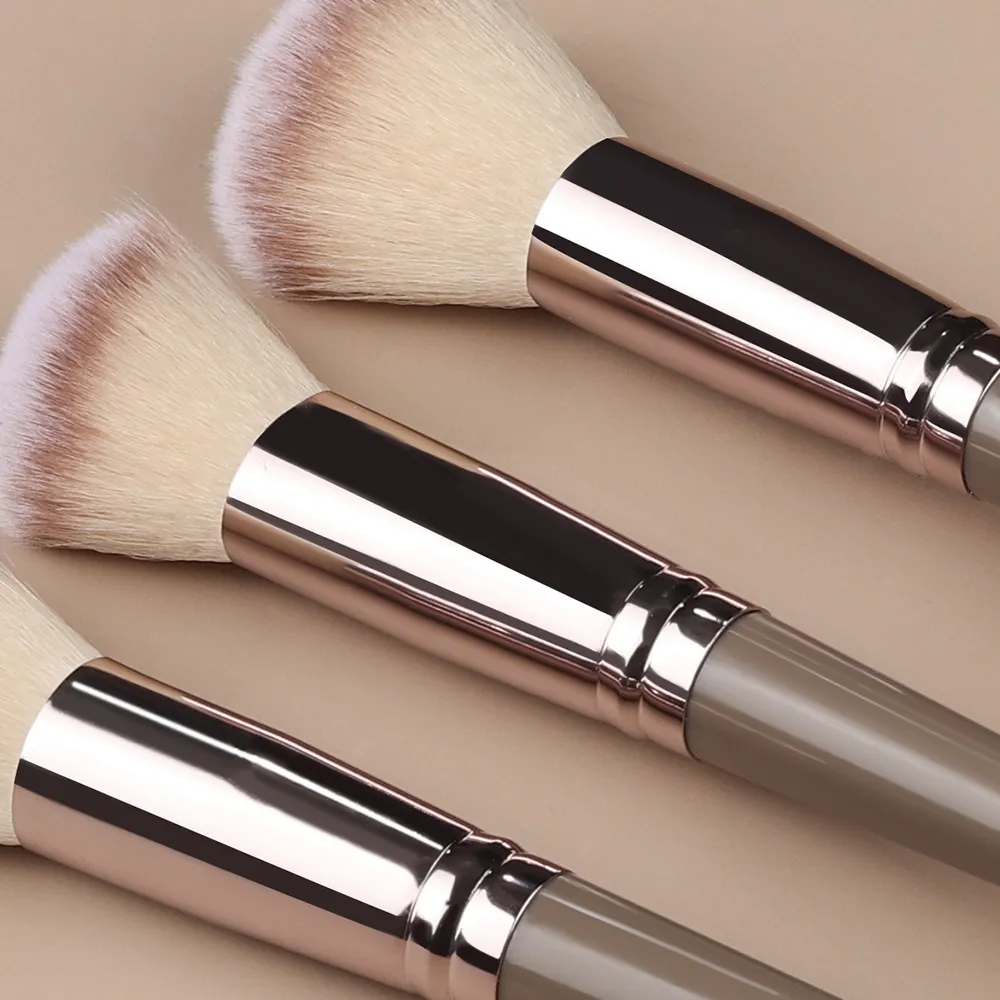 Set di pennelli per trucco da 20 pezzi Professionale Dettagli super morbidi Blush evidenziatore Fondotinta correttore Pennello per ombretto Strumento di bellezza per donna — image 2