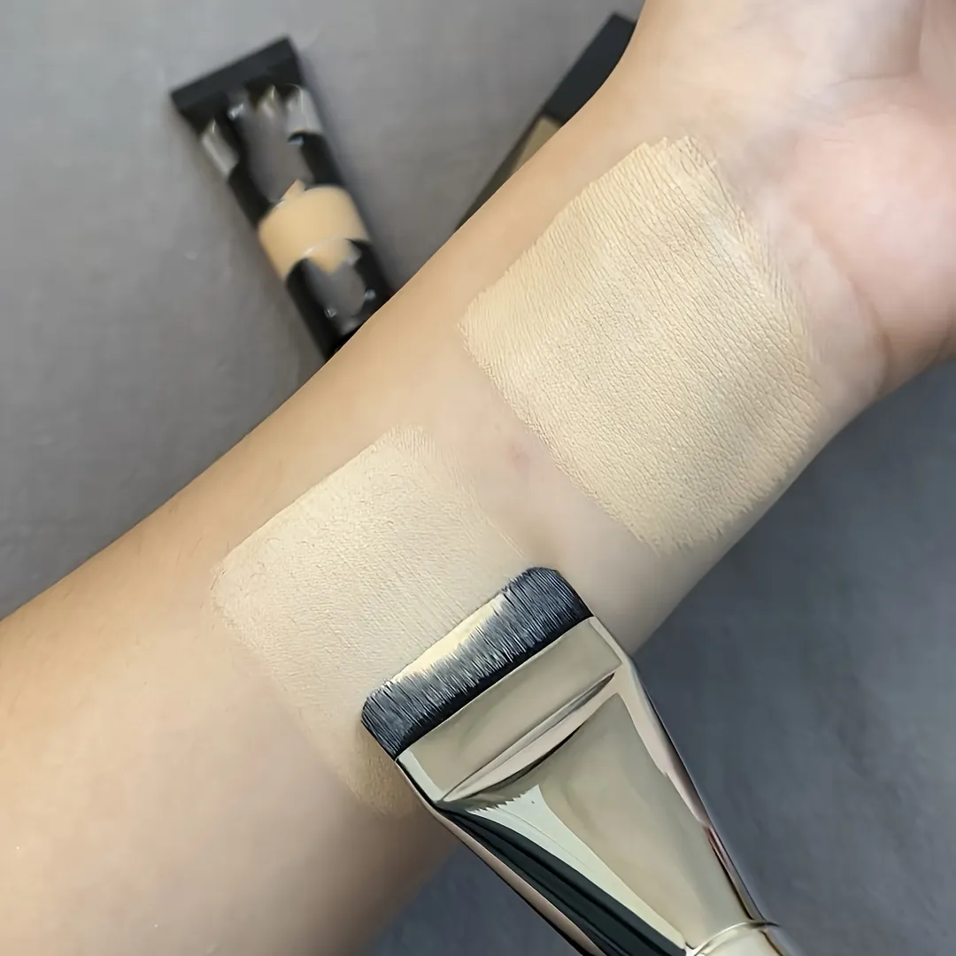 Multi-brug ultratynd foundation børste Letvægts ansigtskonturbørste Flad konturbørste Blending Foundation Cream Makeup Børster — image 3