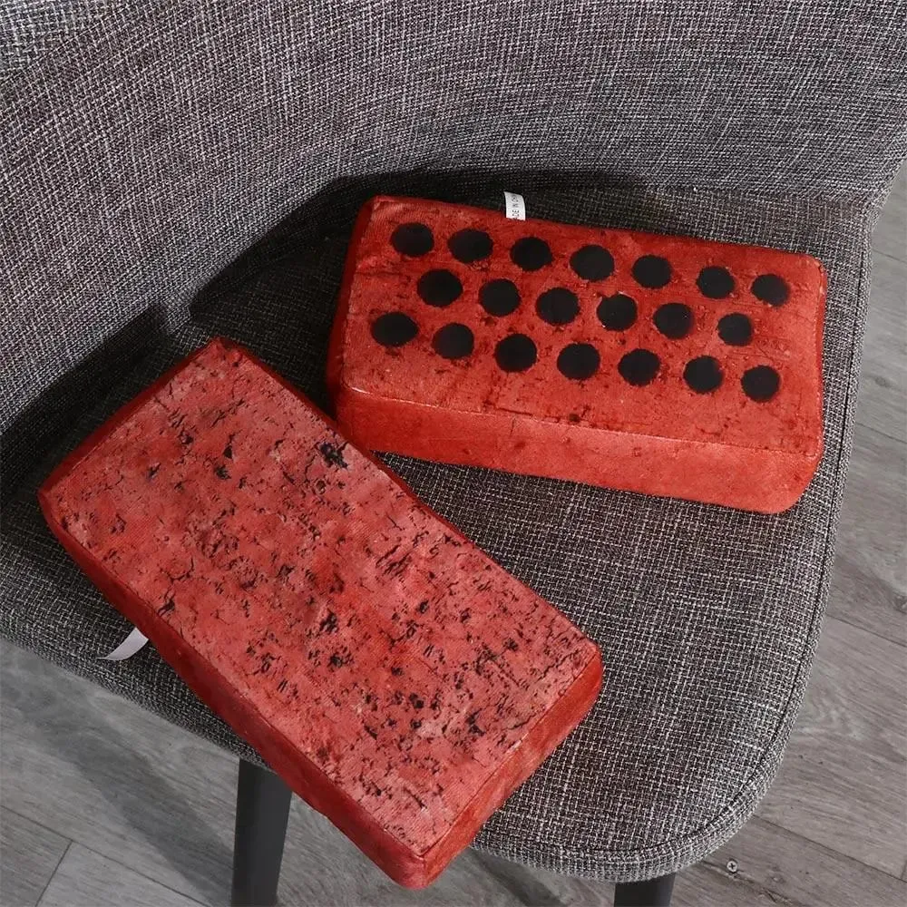Mattone di simulazione Peluche Spugna Giocattolo di mattoni Cuscino Divertente Spugna di simulazione Mattone Simulazione creativa carina Mattone finto — image 2
