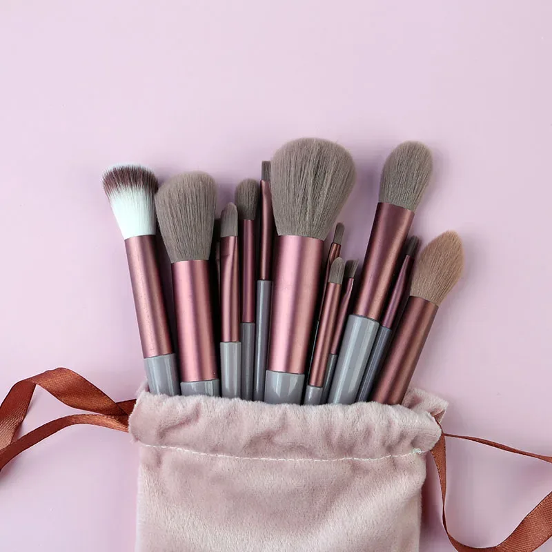 Sada 13ks štětců na make-up Fluffy Soft for Beauty Cosmetics Foundation Blush Eyeshadow Kabuki Blending Makeup Brush Tools — image 6