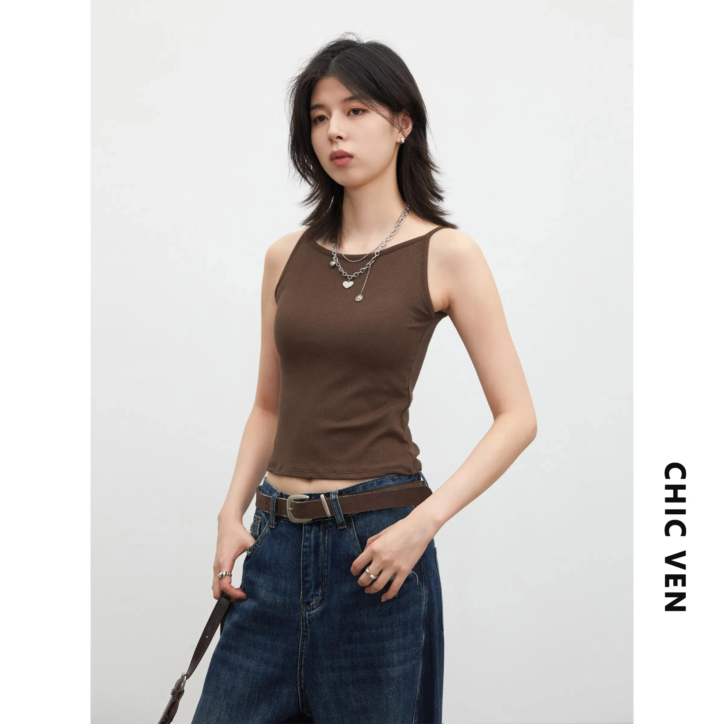 VEN 女性ボトム Tシャツ固体新スリムマイクロ弾性タンク胸クッション付きレディースキャミソールベスト女の子夏 2026