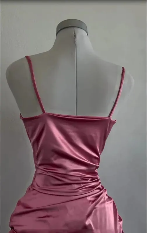 Robe trapèze sans bretelles, fendue à volants, Sexy, ajustée, nouveau Style, 2026 — image 2