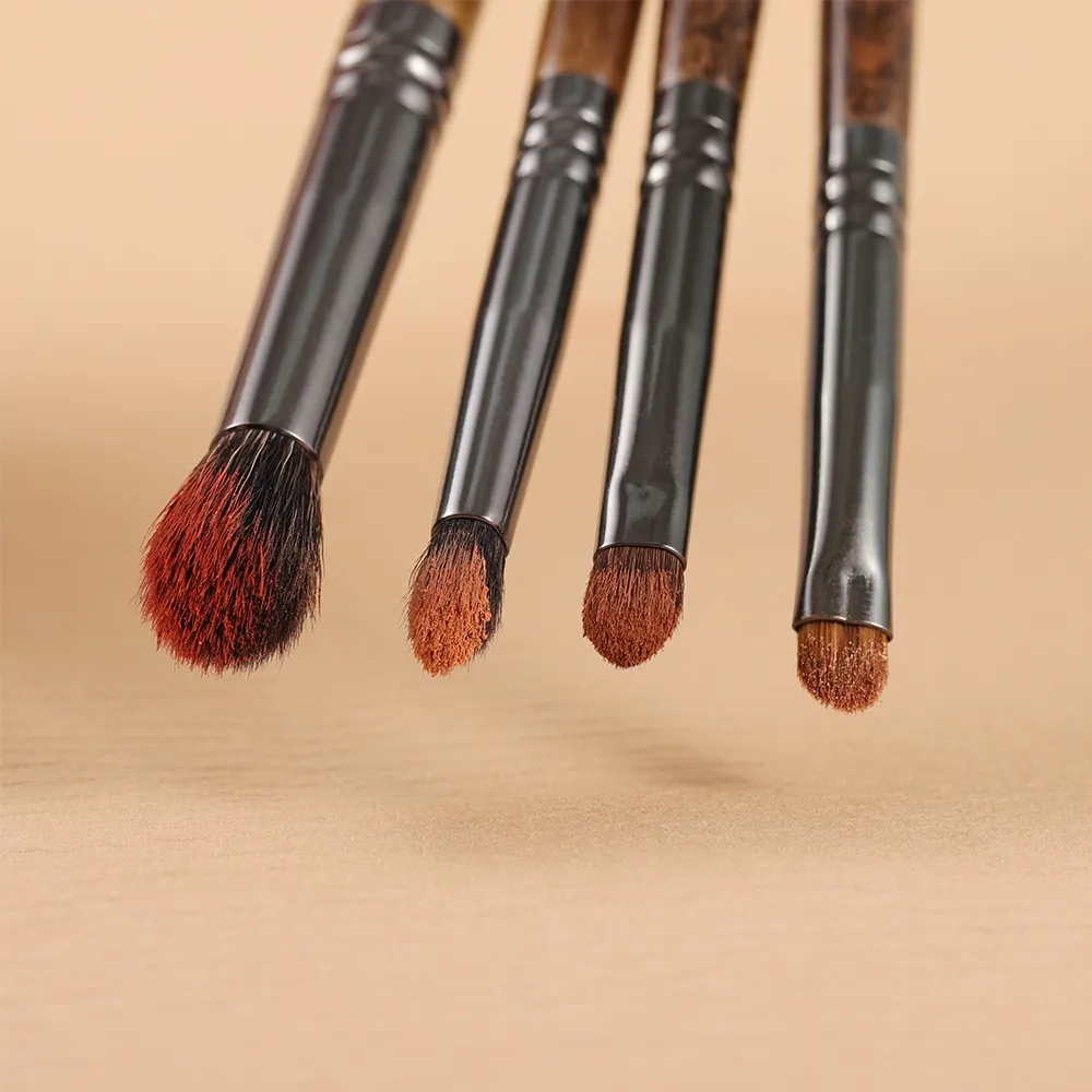 Pennelli per trucco occhi OVW 4 pezzi Dettagli pennelli per applicazioni di precisione Set di strumenti cosmetici di bellezza — image 4
