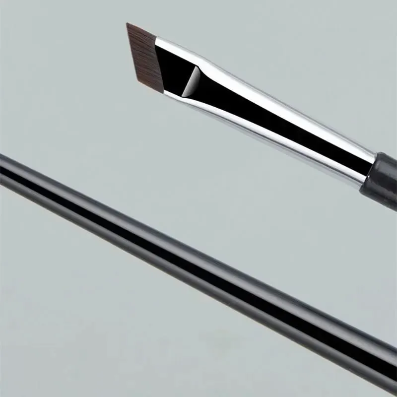 2st vinklad eyelinerborste Ultratunn Fin ögonbrynsborste Flat Sickle Eyelinerborstar Tunna vinklade Eyeliner Makeup Tools — image 6