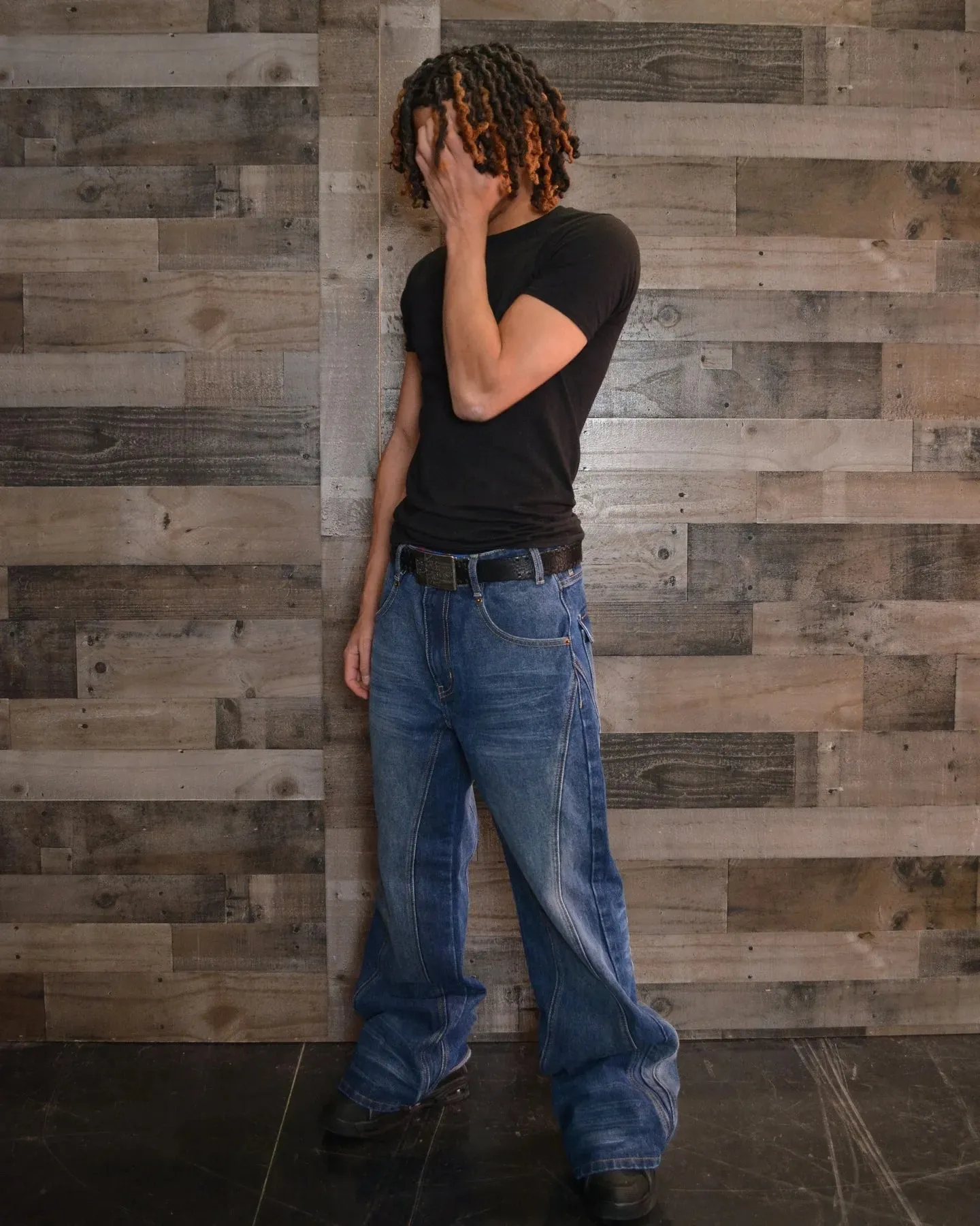 Y2K rétro bleu Flare jean unisexe lavé Denim pantalon brodé poche arrière Streetwear jambe large Bootcut jean — image 9