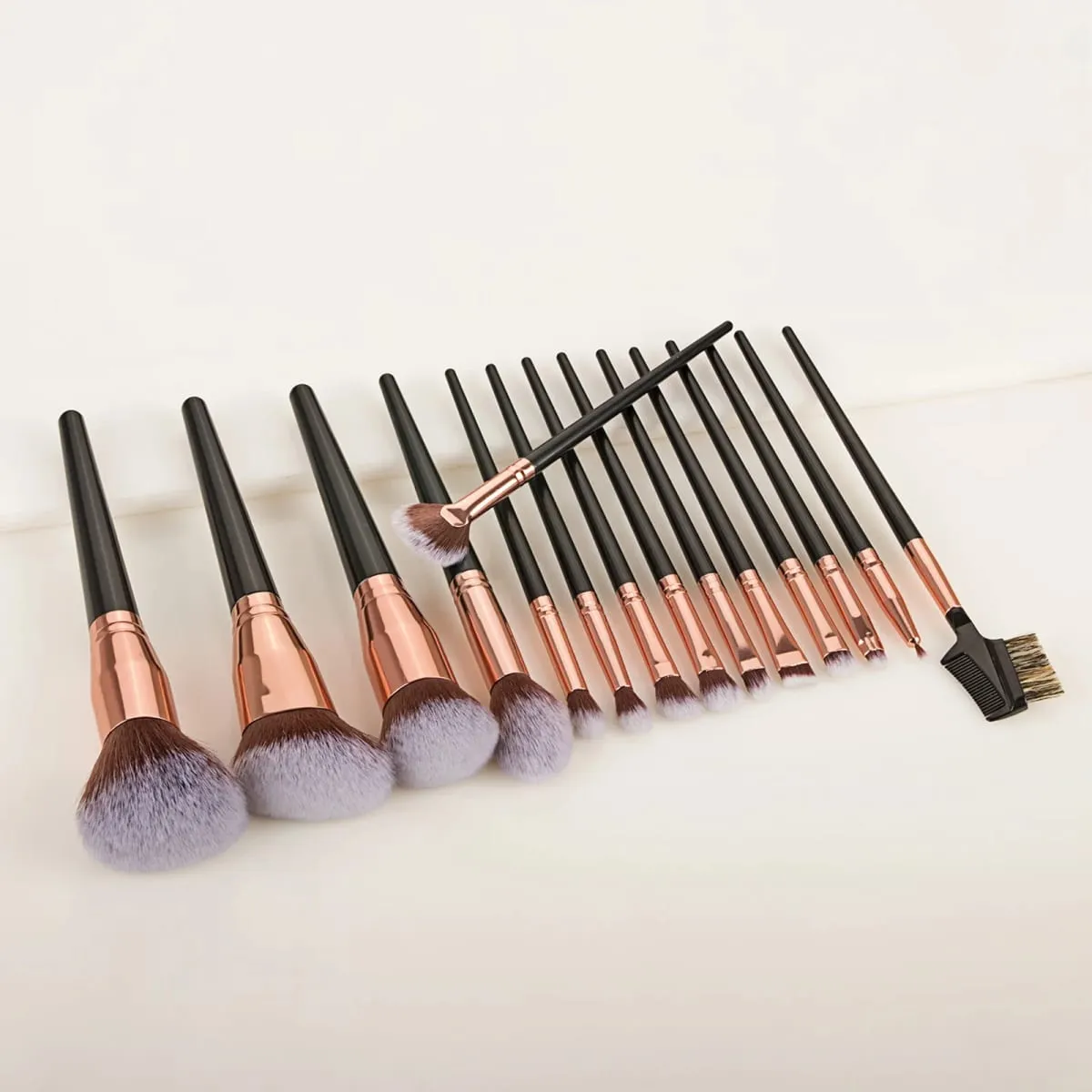 Set di pennelli per trucco da 15 pezzi con custodia in setole morbide Kit pennelli per viso per occhi per fondotinta, fard, ombretto, sopracciglio, strumenti cosmetici — image 5