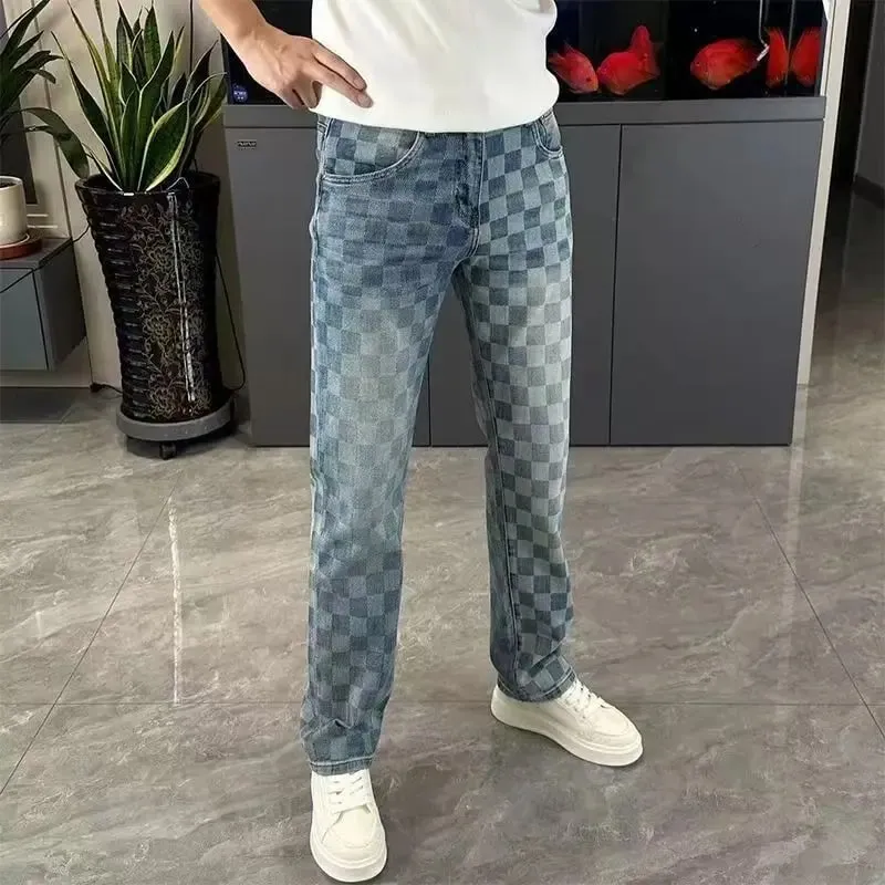 Karierte Frühlings- und Sommerjeans von der trendigen Marke. Vielseitige Herren-Jeans mit geradem Bein und lockerer, lockerer, gerader Stretch-Hose — image 6